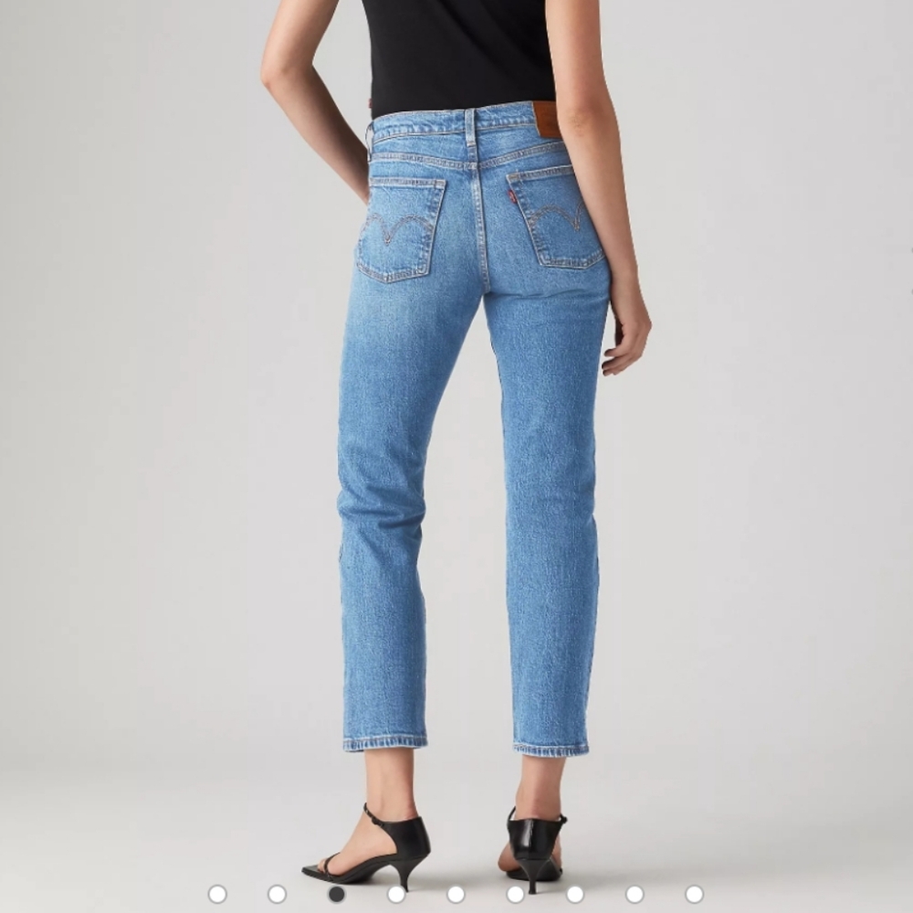 Levi's Wedgie Straight Jeans